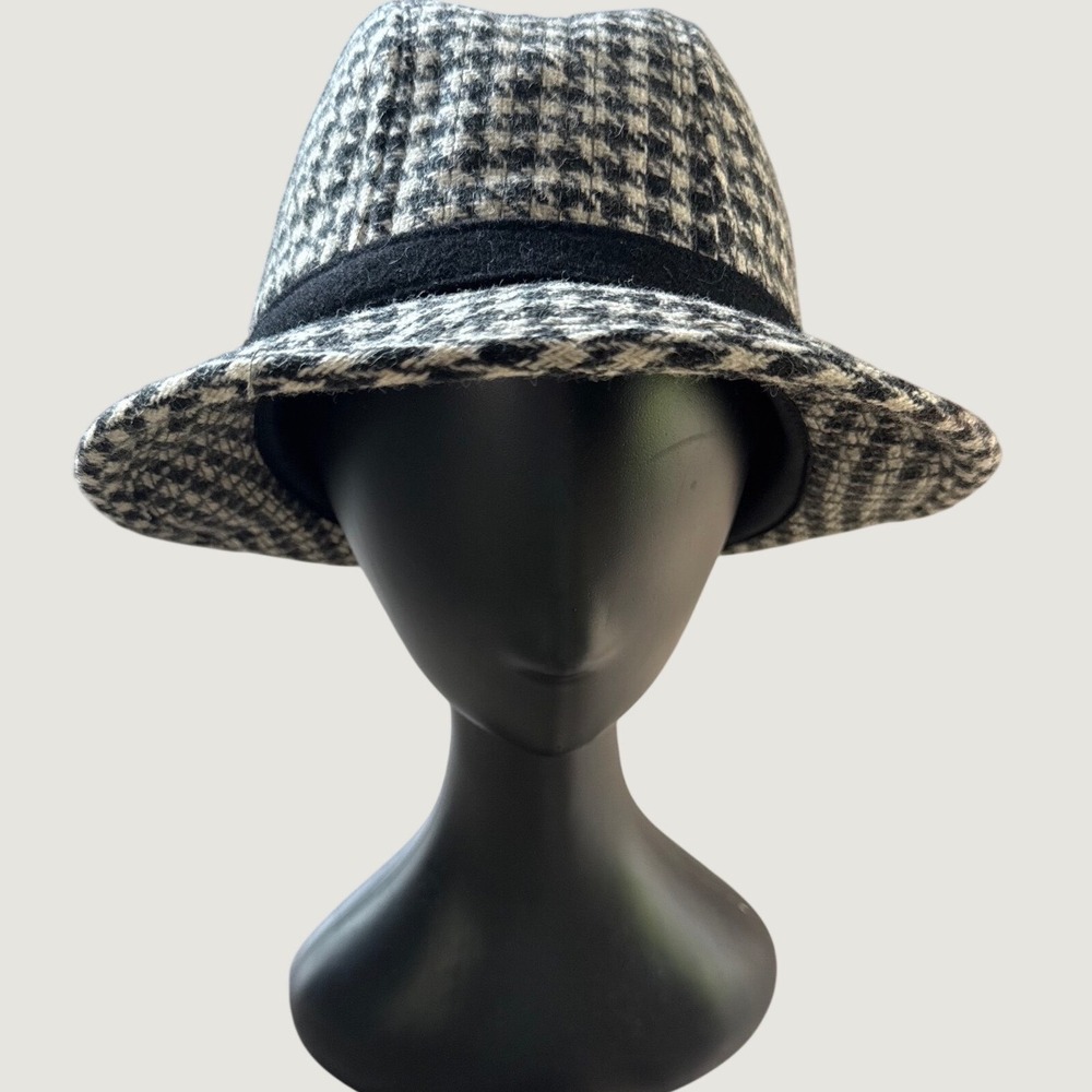 Vintage Houndstooth Fedora Hat Black White Wool Blend Large Buckle Band